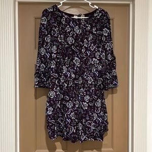 Francesca’s purple floral king sleeve dress